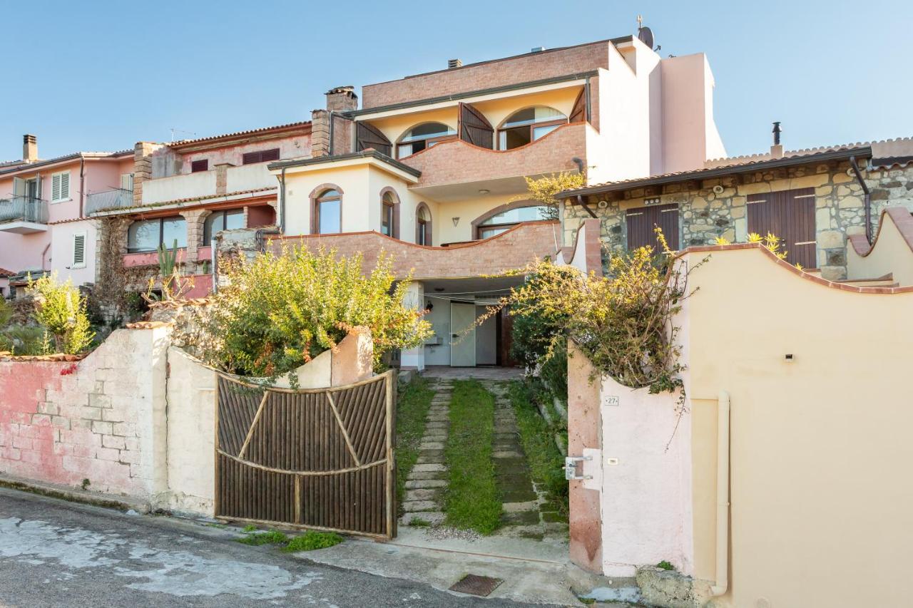 Casa Vista Mare Bosa/Magomadas Ngoại thất bức ảnh